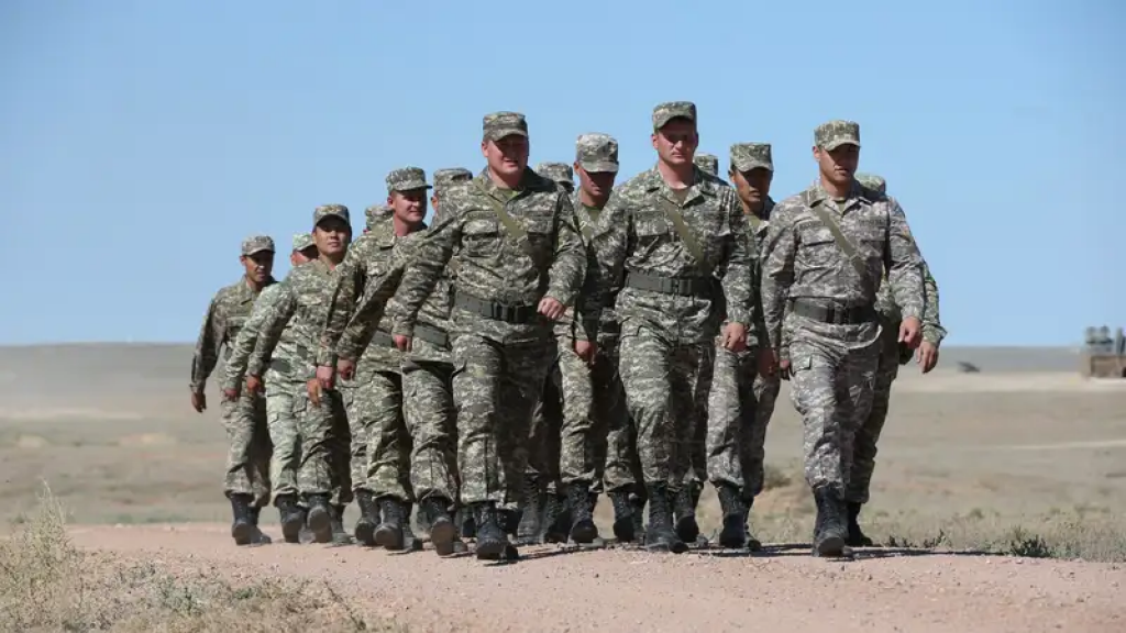 Более 900 офицеров запаса призовут на службу в армии в 2025 году