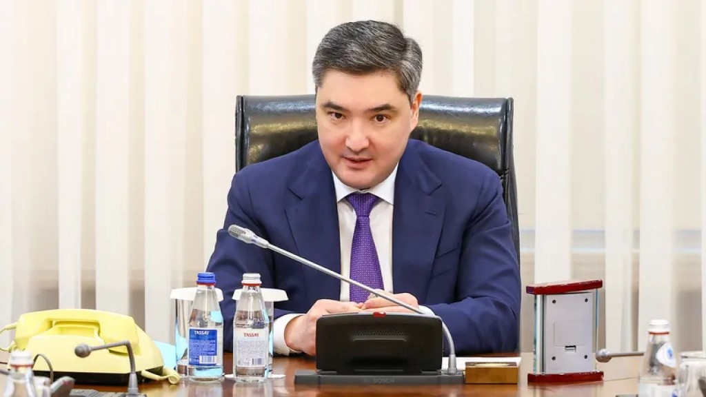 Аномальные переводы 1333 учащихся: в Казахстане взялись за «элитные» школы с госфинансированием