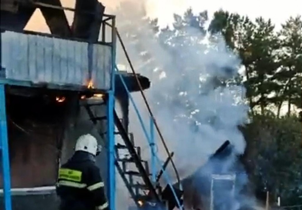 На дачах в Темиртау снова горел дом