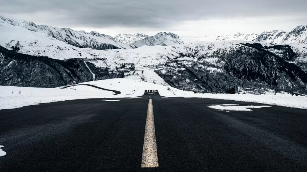 Мораторий на выдачу земли, необходимой для строительства дорог, объявят в Казахстане