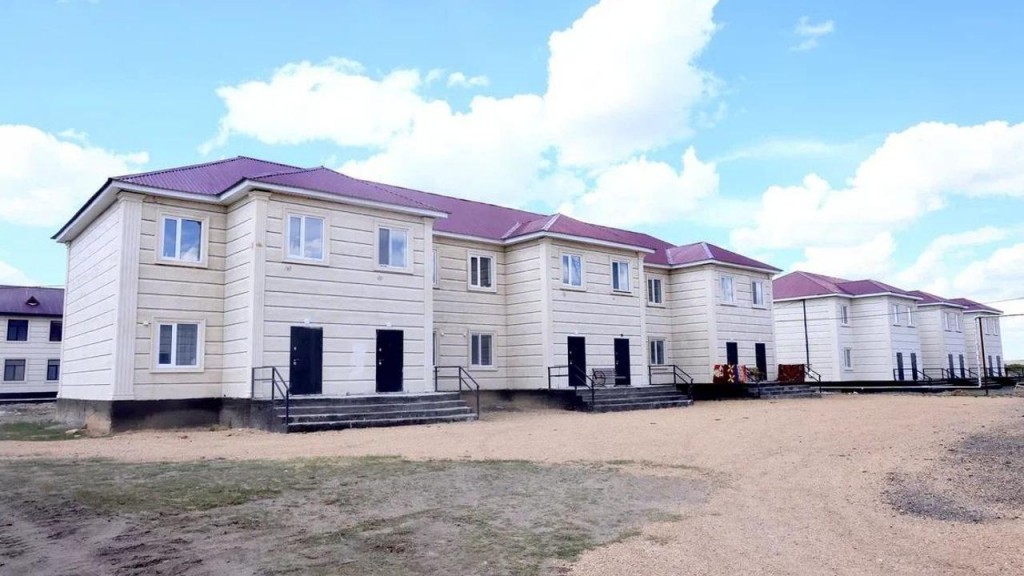 В Шетском районе построили микрорайон с танхаусами для очередников