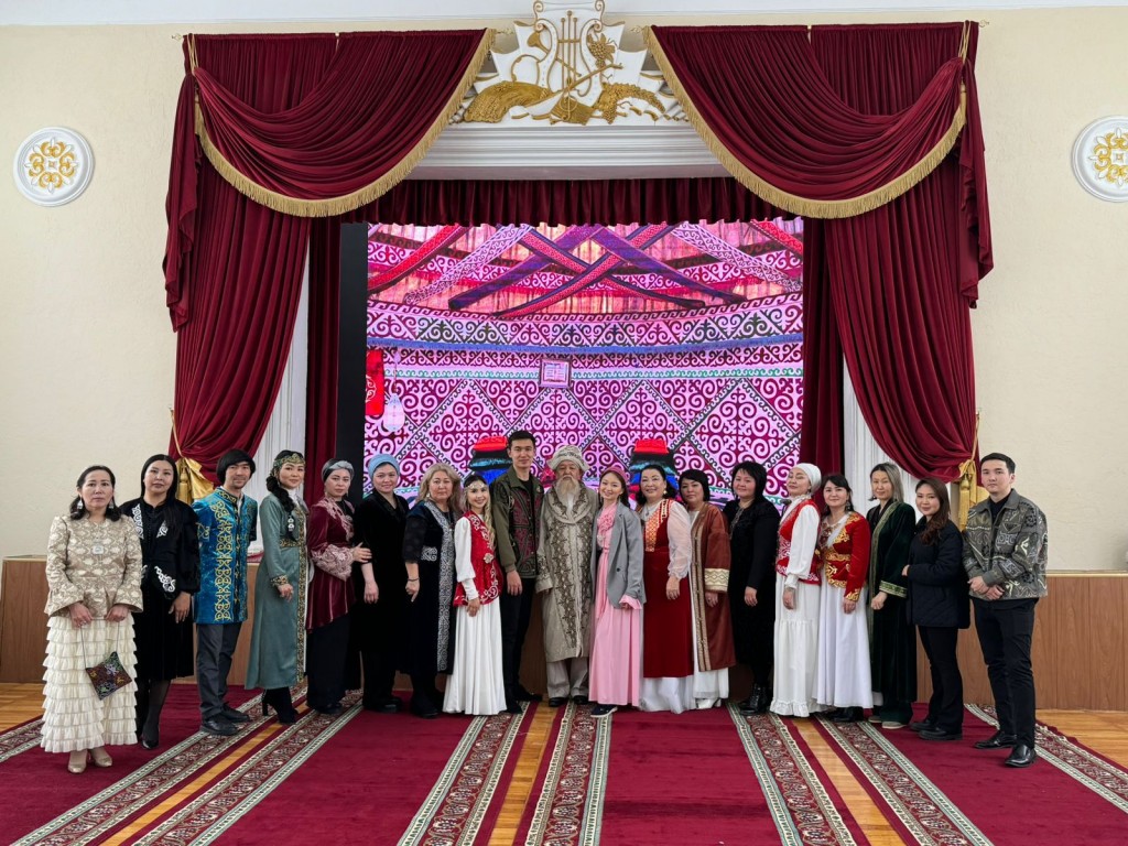 Игры, песни, айтыс: в карагандинской музыкальной школе отметили Наурыз