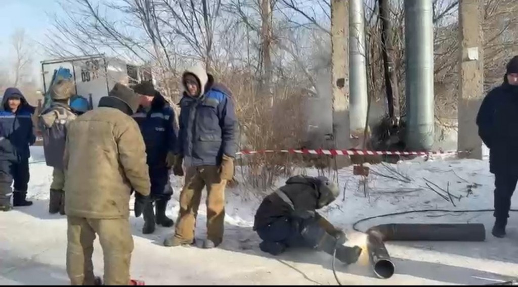 В Темиртау вновь авария на теплотрассе: без отопления остались 39 многоэтажек