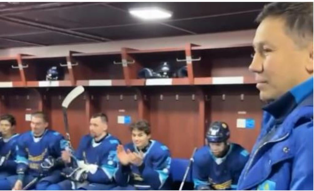 Головкин зашел в раздевалку сборной Казахстана после разгрома со счетом 17:0