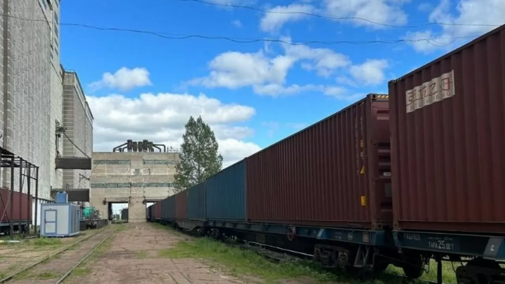 Қазақстан Вьетнамға астық жеткізуді бастады