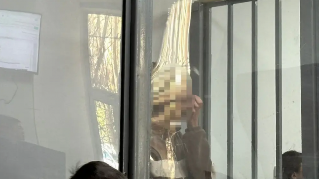 «Мне стыдно перед обществом»: автор провокационных постов в Threads выступила в суде