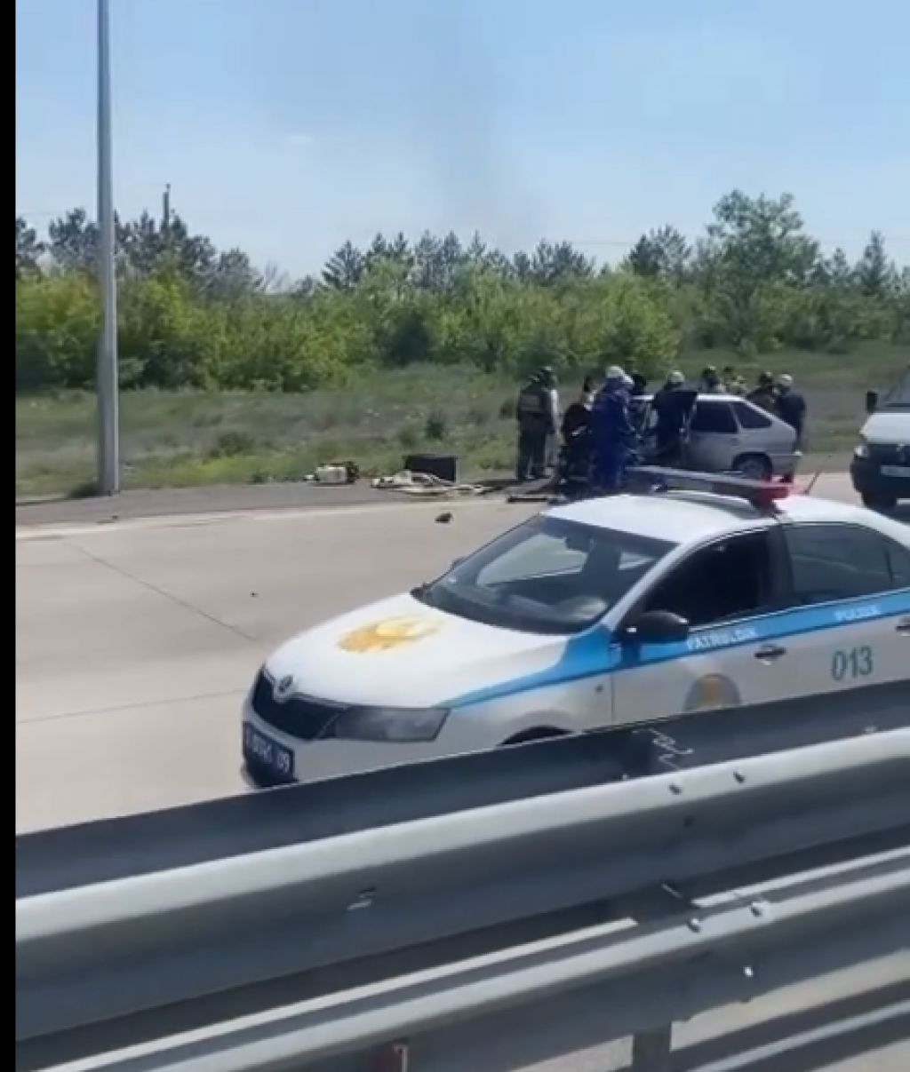 Два человека погибли в аварии на трассе Караганда-Темиртау