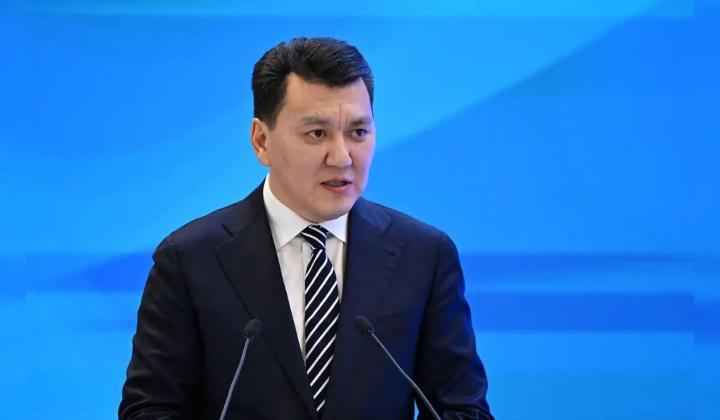 Курултай поддержал кандидатуру Ерлана Карина на пост вице-президента