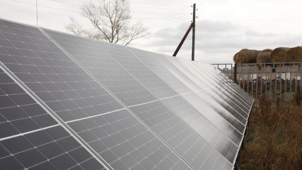 Солнечные батареи помогают жителям Карагандинской области получать чистую воду