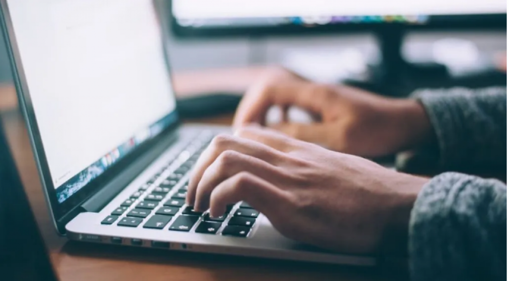 Электронный коллективный договор теперь доступен на HR Enbek