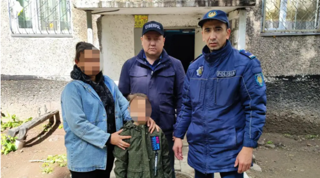 Восьмилетняя девочка подняла на ноги полицию Караганды