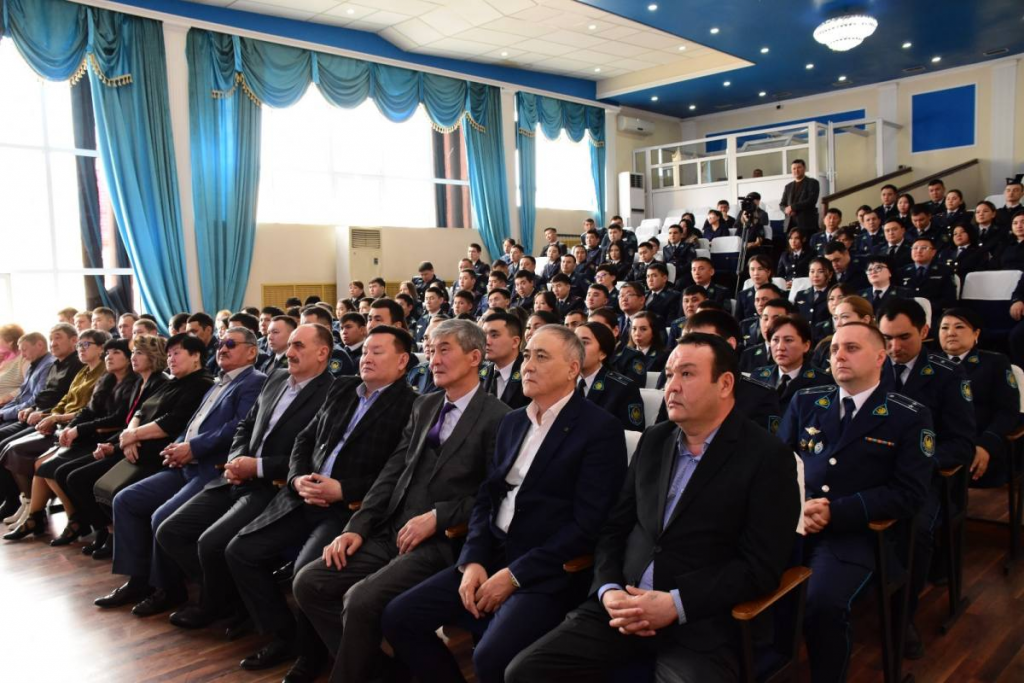 Следственные подразделения Караганды продемонстрировали свои таланты