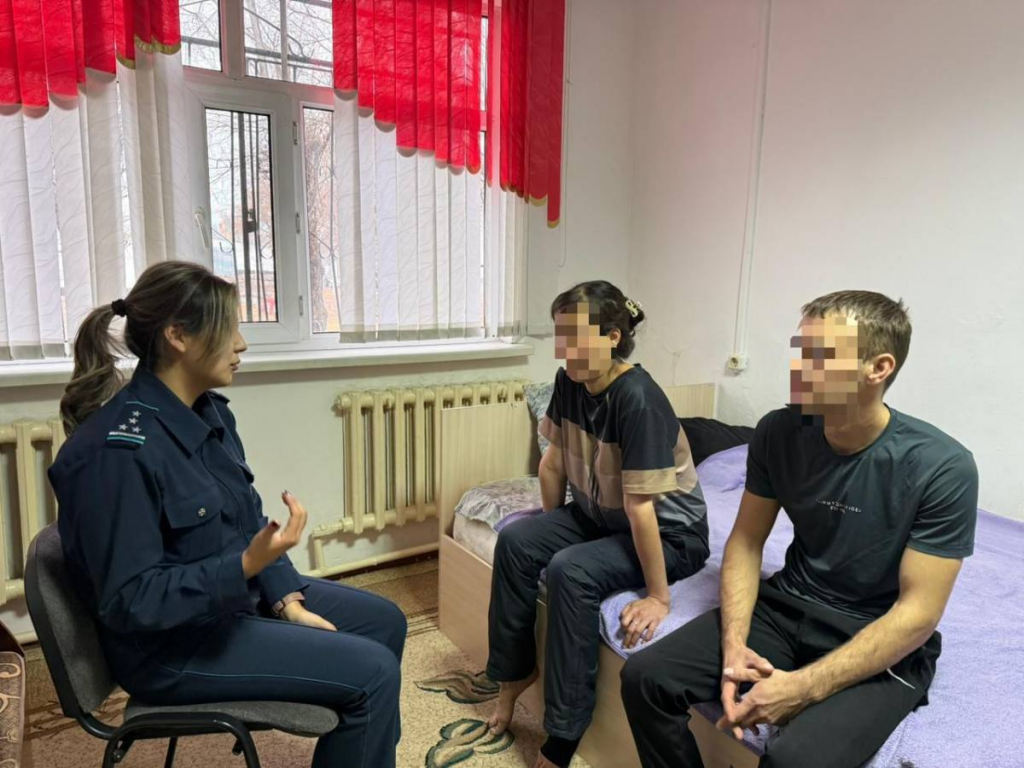 УБОП Караганды провел профилактическую работу в учреждениях УИС