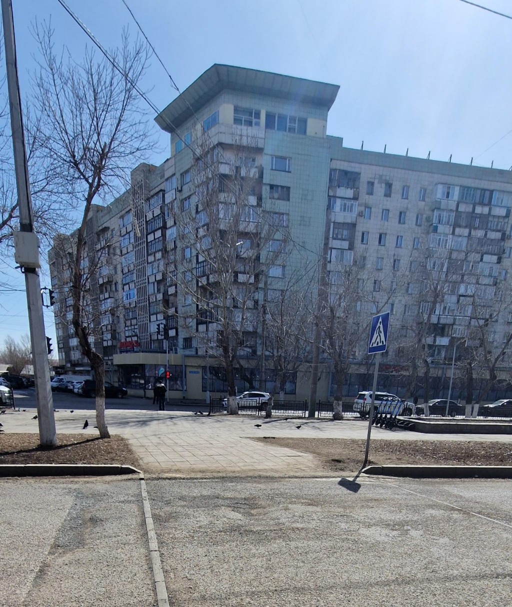 В Караганде убирать приподнятые пешеходные переходы не планируют