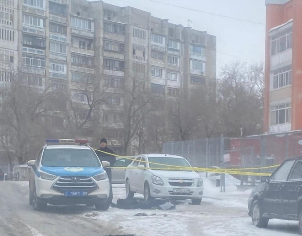 В Караганде обнаружено безжизненное тело мужчины