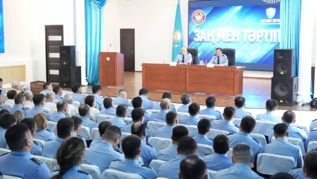 Қарағанды облысында тәртіп пен қоғамдық қауіпсіздікті нығайту мәселелері талқыланды