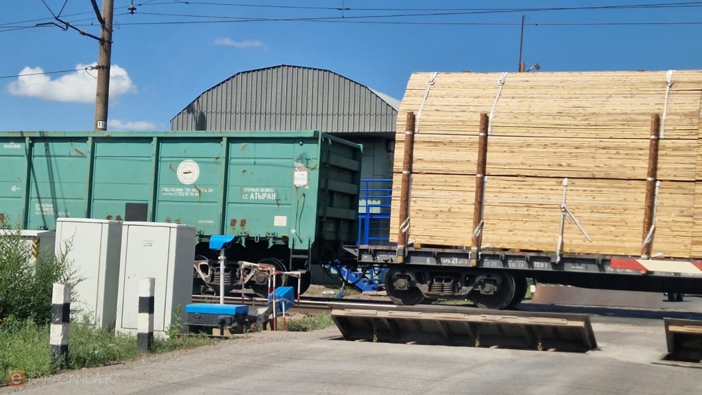 Предприятиям компенсируют 50% расходов на ж/д перевозки по Казахстану