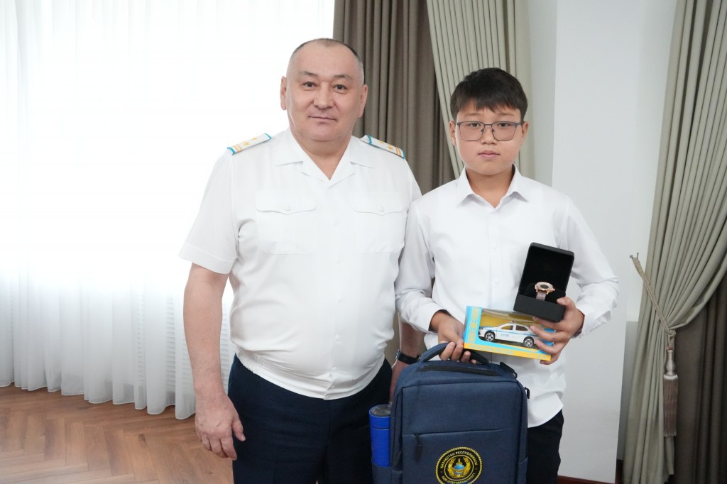13-летний карагандинец спас тонущего ребёнка на озере Семизбуга