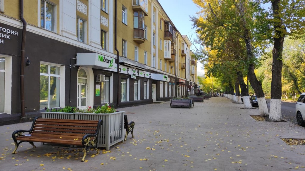 В Караганде продолжает преображаться проспект Назарбаева