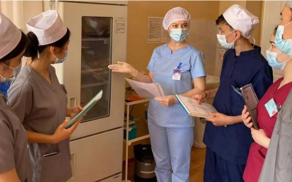 Массажистпен онлайн порно видео