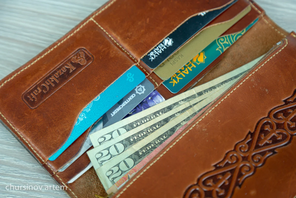 Инфляция ускорилась в Казахстане: что дорожает быстрее всего