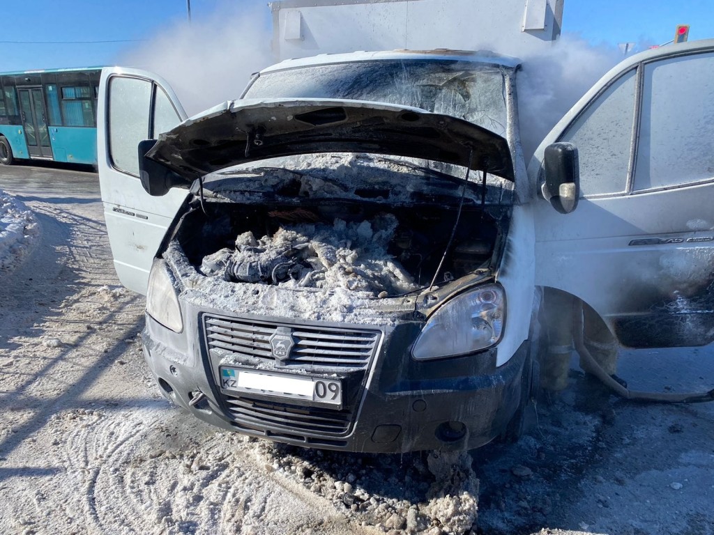 В Караганде сгорела еще одна «Газель»