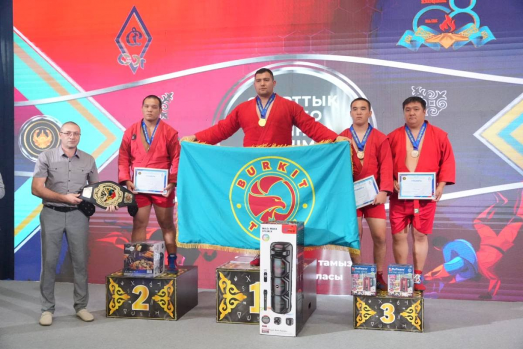 Соревнования по спортивному самбо среди силовых структур прошли в Караганде