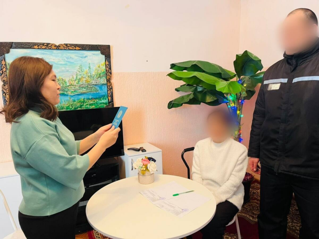 Осужденный заключил брак в карагандинской колонии