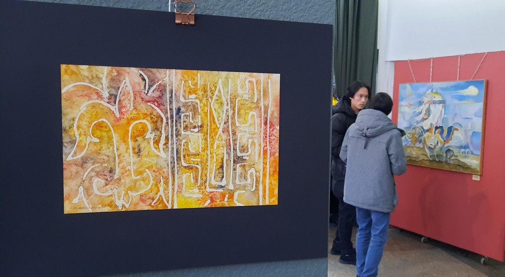 Преломляя реальность: выставка работ членов Союза художников действует в Караганде