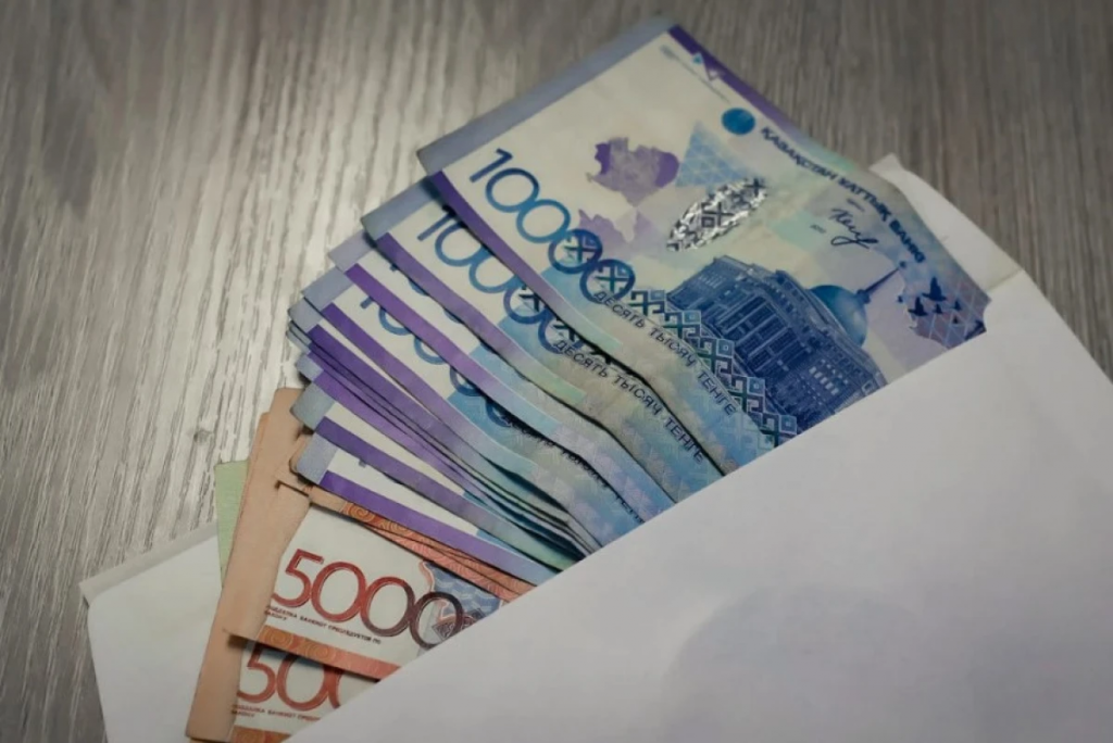 Снятие пенсионных: льготным вкладчикам ЕНПФ вернут уплаченный налог