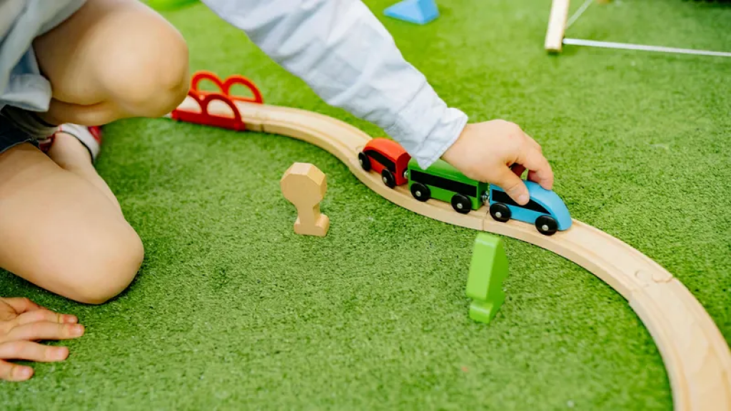 Органы опеки будут разрешать споры между родственниками о праве на общение с ребенком