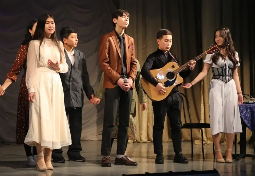 В Караганде провели конкурс адаптированных театрализованных мини-постановок «Театр для всех!»