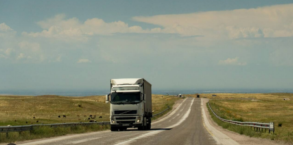 Одна машина в год: Скляр прокомментировал изменение правил ввоза автомобилей