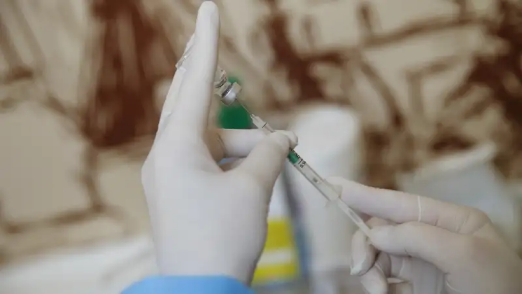 Почти 6 млрд тенге выделили на иммунизацию детей в Казахстане