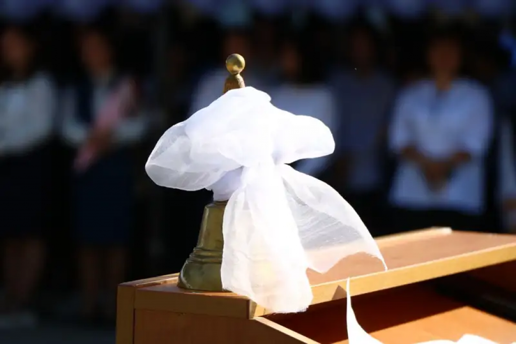 Глава Минпросвещения рассказал, перенесут ли последний звонок в школах Казахстана