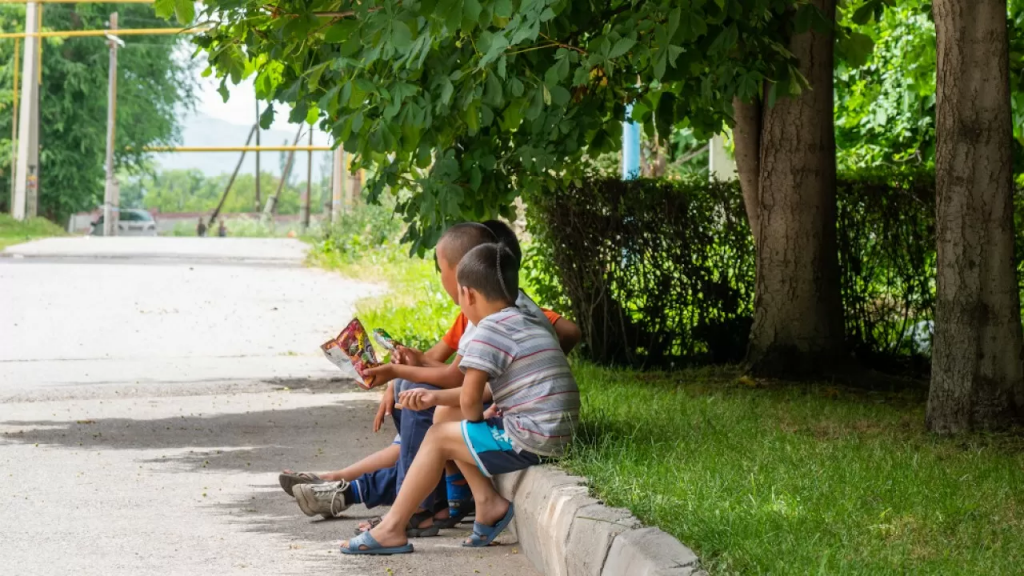 Шалшықты орыс қыздарының порносы