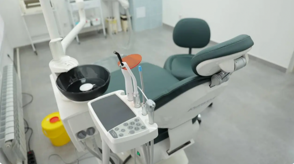 До 1000 стоматологических кабинетов откроют в школах Казахстана к 2028 году