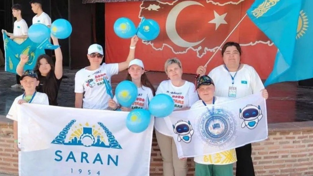 Школьники из Сарани стали чемпионами евразийского этапа олимпиады по робототехнике в Турции