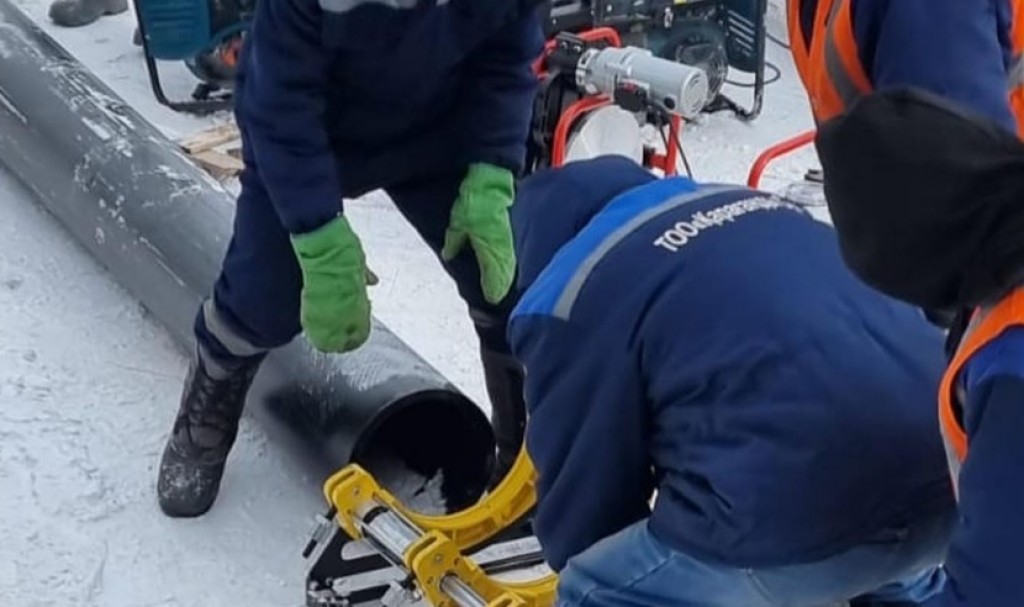 В Караганде начата внеплановая проверка по вопросу излива сточных вод в реку Букпа