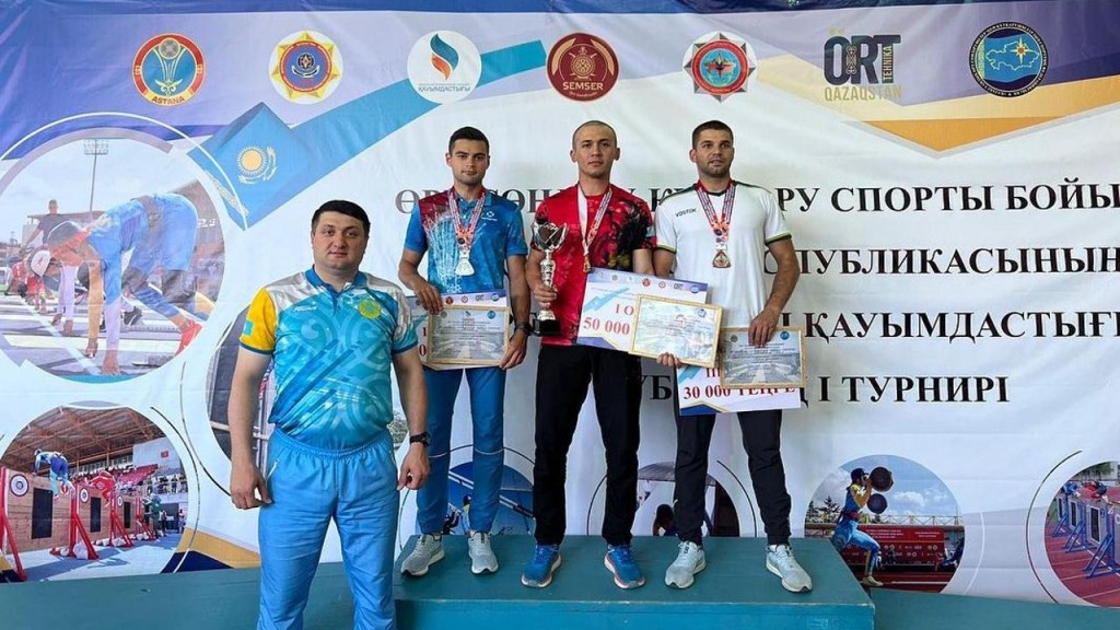 Карагандинский огнеборец победил на республиканском турнире по пожарно-спасательному спорту