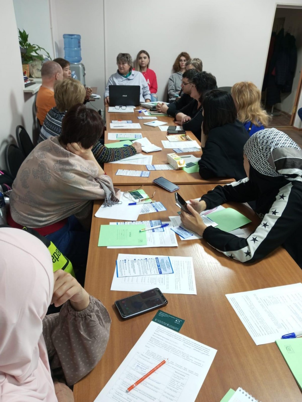 В Караганде проводят обучение председателей ОСИ