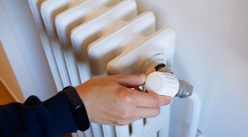 «Вопросы нужно задавать КСК», - Мейрам Кожухов рассказал, как сейчас обстоят дела с отоплением в Караганде