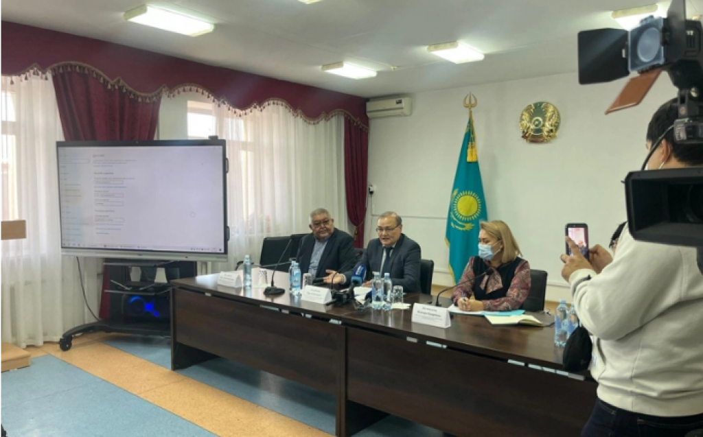 «Не хотим быть подопытными»: пациенты против передачи поликлиники №3 Караганды