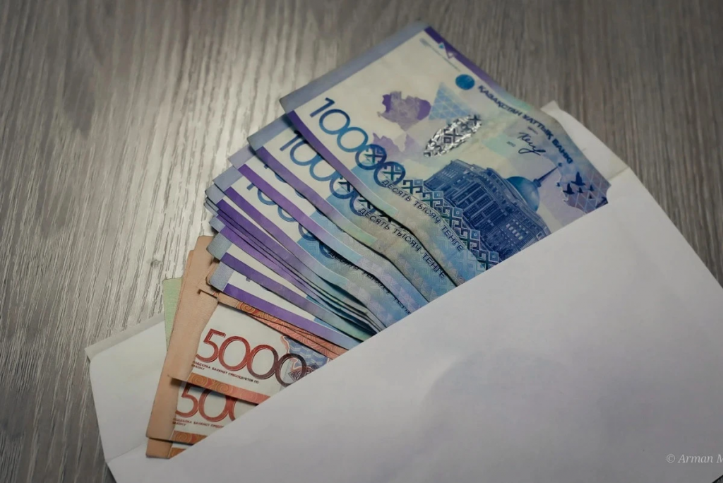 Қазақстанда студент-педагогтардың стипендиясы 84 мың теңгеге жетеді