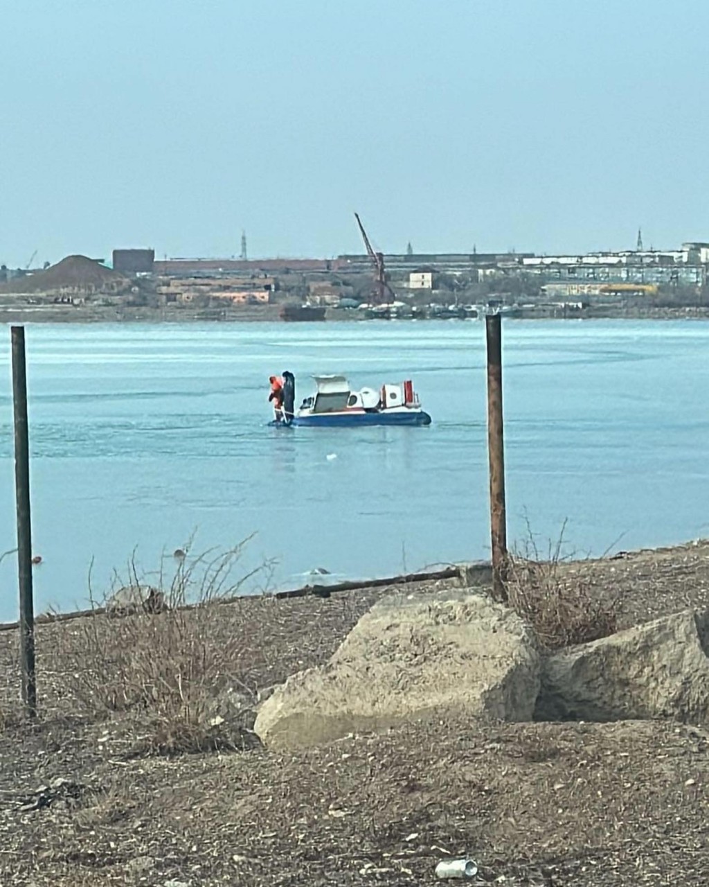 По предварительным данным полиции, 15-летняя девочка, найденная мёртвой в Балхаше, могла совершить суицид