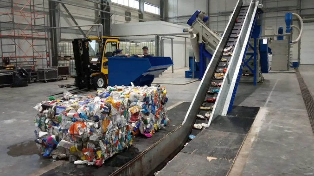 В Карагандинской области построят 6 полигонов ТБО с сортировочной линией