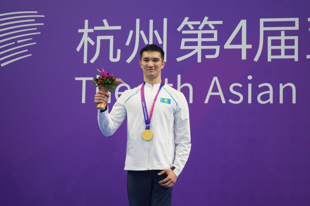 Золото забрал пловец из Караганды на Азиатских пара играх