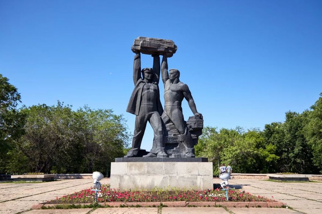 Социологи: самые оптимистичные казахстанцы живут в городах с предприятиями ГМК