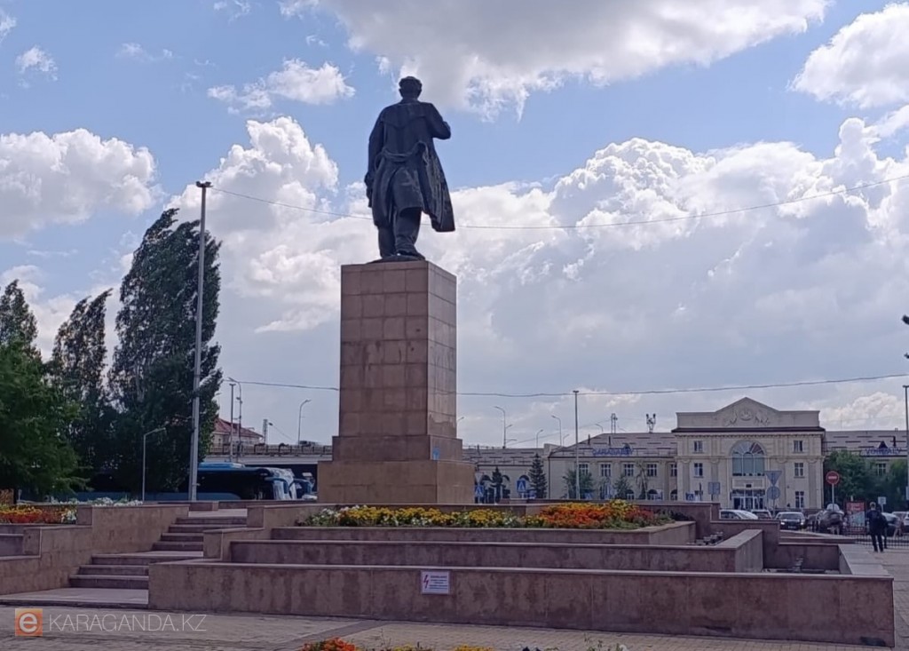 Почему в Караганде фонтан, который ремонтировали после двух лет простоя, так и не запустили