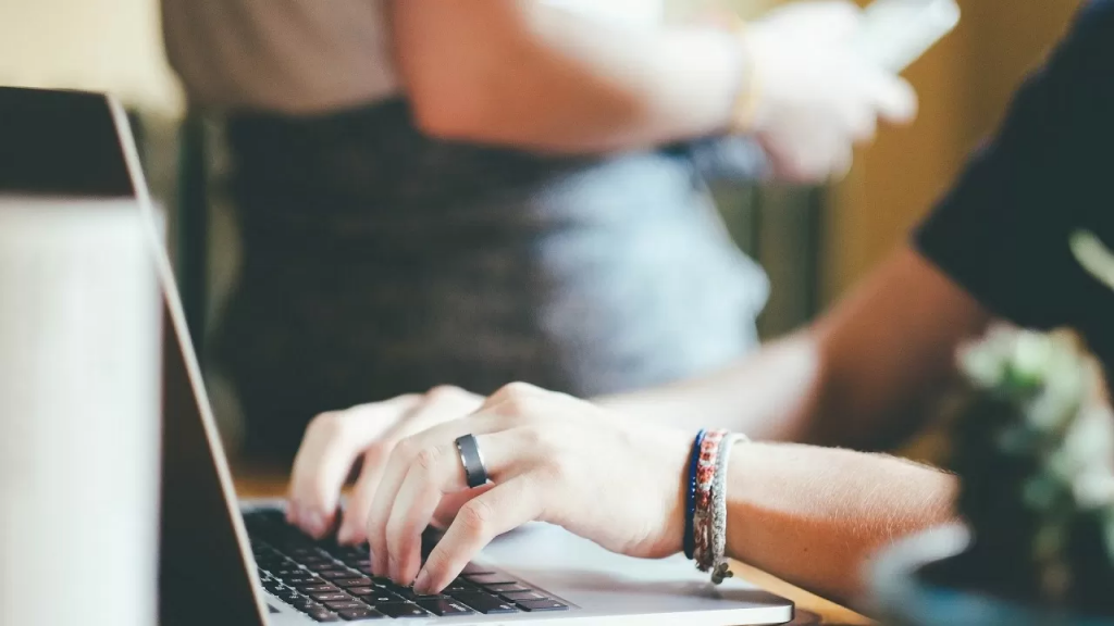 Сколько заработал Казахстан на экспорте компьютерных услуг